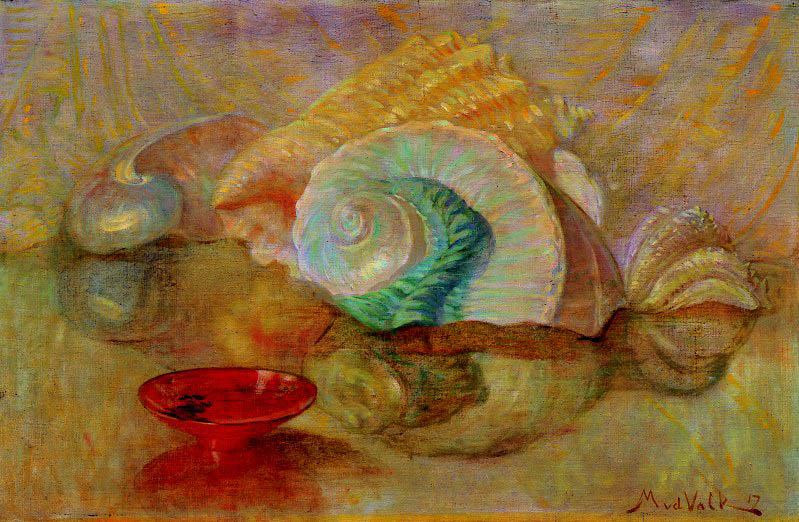 Stilleven met schelpen en een rood schaaltje
